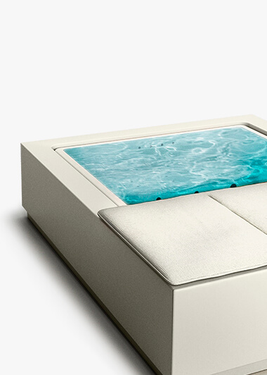 Swimming pools, minipools and outdoor showers